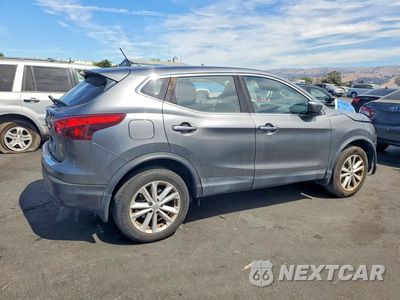 Trzecie zdjęcie samochodu z tyłu: 2018 NISSAN ROGUE SPORT S VIN:JN1BJ1CP9JW196168 - miniatura
