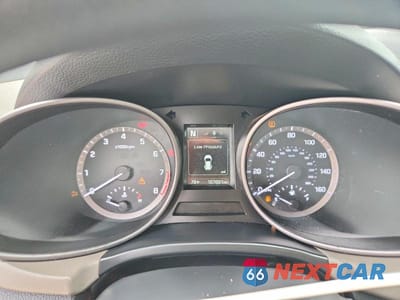 Zdjęcie 9 z 12 samochodu: 2017 HYUNDAI SANTA FE SPORT 2.4L VIN:5NMZTDLB7HH003623 - miniatura