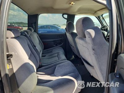 Zdjęcie 10 z 12 samochodu: 2006 GMC NEW SIERRA C1500 VIN:2GTEC13TX61238833 - miniatura