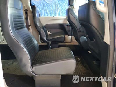 Zdjęcie 11 z 13 samochodu: 2020 CHRYSLER VOYAGER LXI VIN:2C4RC1DG4LR156757 - miniatura
