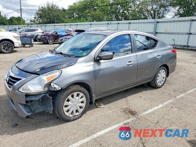 2016 NISSAN VERSA 1.6 SV 3N1CN7AP9GL901077 - główne zdjęcie licytacji z USA - miniatura
