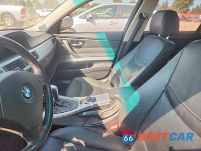 Zdjęcie 7 z 12 samochodu: 2009 BMW 328 XIT VIN:WBAUU33509A540046 - miniatura