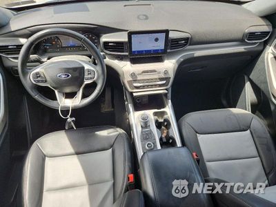 Zdjęcie 8 z 14 samochodu: 2023 FORD EXPLORER XLT VIN:1FMSK8DH9PGB34715 - miniatura