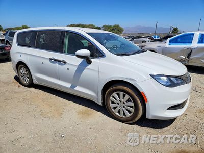 Czwarte zdjęcie samochodu z boku: 2021 CHRYSLER VOYAGER L VIN:2C4RC1AG0MR560211 - miniatura