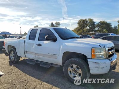 Czwarte zdjęcie samochodu z boku: 2007 CHEVROLET SILVERADO K1500 VIN:2GCEK19J271711926 - miniatura