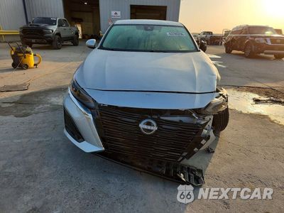 Piąte zdjęcie samochodu w środku: 2023 NISSAN ALTIMA SV VIN:1N4BL4DV9PN341736 - miniatura