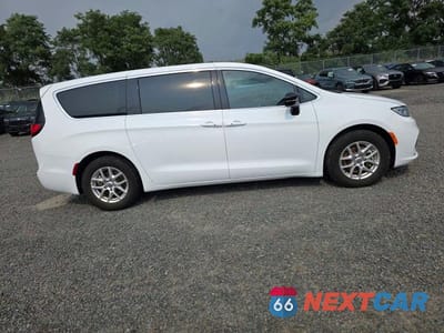 Zdjęcie 14 z 15 samochodu: 2025 CHRYSLER PACIFICA SELECT VIN:2C4RC1BG8SR512113 - miniatura
