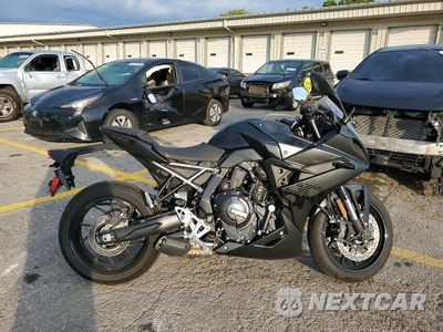 2025 SUZUKI GSX800 F JS1EM13B3S7102409 - główne zdjęcie licytacji z USA - miniatura