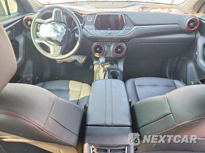 Zdjęcie 8 z 13 samochodu: 2021 CHEVROLET BLAZER RS VIN:3GNKBERSXMS583042 - miniatura
