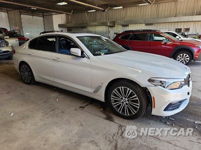 Czwarte zdjęcie samochodu z boku: 2018 BMW 530E VIN:WBAJA9C51JB250802 - miniatura