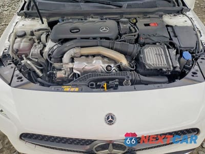 Zdjęcie 11 z 12 samochodu: 2025 MERCEDES-BENZ CLA 250 4MATIC VIN:W1K5J4HB4SN506703 - miniatura