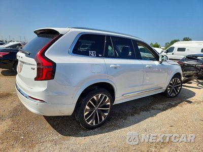 Trzecie zdjęcie samochodu z tyłu: 2026 VOLVO XC90 PLUS VIN:YV4062PE7T1500793 - miniatura