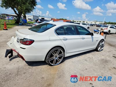 Trzecie zdjęcie samochodu z tyłu: 2011 BMW 5 SERIES I VIN:WBAFR7C54BC801853 - miniatura