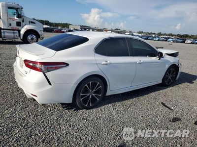 Trzecie zdjęcie samochodu z tyłu: 2018 TOYOTA CAMRY SE VIN:4T1B11HK0JU554047 - miniatura