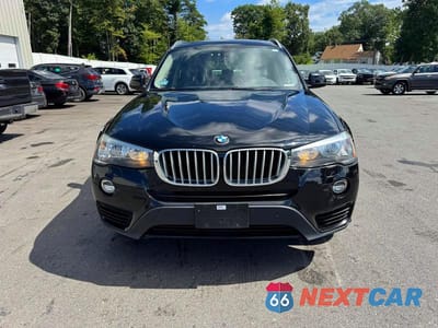 Piąte zdjęcie samochodu w środku: 2017 BMW X3 XDRIVE28I VIN:5UXWX9C30H0W68066 - miniatura
