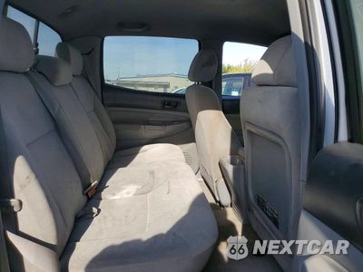 Zdjęcie 10 z 13 samochodu: 2005 TOYOTA TACOMA DOUBLE CAB PRERUNNER LONG BED VIN:5TEKU72N35Z083994 - miniatura