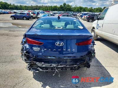 Zdjęcie 6 z 13 samochodu: 2019 HYUNDAI ELANTRA SEL VIN:5NPD84LF8KH420998 - miniatura
