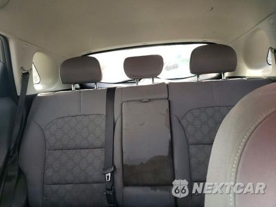 Zdjęcie 10 z 13 samochodu: 2017 KIA NIRO LX VIN:KNDCB3LC6H5089571 - miniatura