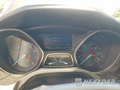 Zdjęcie 9 z 12 samochodu: 2013 FORD FOCUS SE VIN:1FADP3F28DL269753 - miniatura
