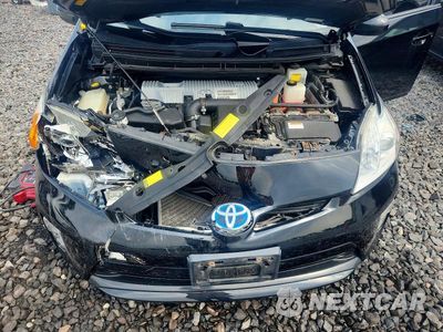 Zdjęcie 11 z 12 samochodu: 2014 TOYOTA PRIUS FOUR VIN:JTDKN3DU0E1791642 - miniatura