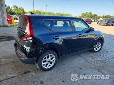 Trzecie zdjęcie samochodu z tyłu: 2020 KIA SOUL S VIN:KNDJ23AU2L7069219 - miniatura