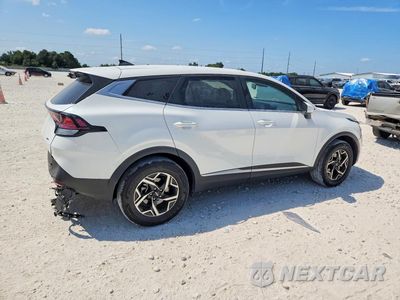 Trzecie zdjęcie samochodu z tyłu: 2025 KIA SPORTAGE LX VIN:KNDPUCDFXS7355741 - miniatura