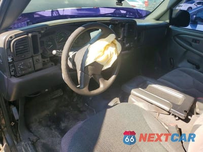 Zdjęcie 8 z 12 samochodu: 2003 GMC NEW SIERRA C1500 VIN:1GTEC14XX3Z130569 - miniatura