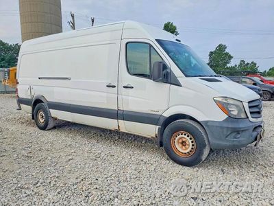 Czwarte zdjęcie samochodu z boku: 2014 MERCEDES-BENZ SPRINTER 2500 DELIVERY VAN VIN:WD3PE8DE1E5820984 - miniatura