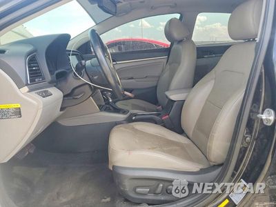 Zdjęcie 7 z 12 samochodu: 2017 HYUNDAI ELANTRA LIMITED VIN:5NPD84LF3HH016970 - miniatura