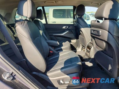 Zdjęcie 10 z 12 samochodu: 2020 BMW X7 XDRIVE40I VIN:5UXCW2C00L9B71495 - miniatura