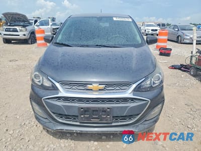 Piąte zdjęcie samochodu w środku: 2020 CHEVROLET SPARK LS VIN:KL8CB6SA5LC400325 - miniatura
