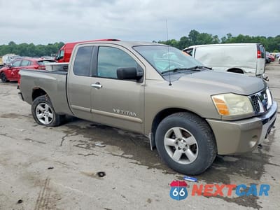 Czwarte zdjęcie samochodu z boku: 2006 NISSAN TITAN XE FFV VIN:1N6BA06B36N535931 - miniatura