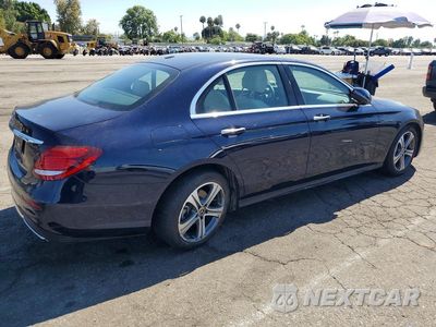 Trzecie zdjęcie samochodu z tyłu: 2020 MERCEDES-BENZ E 350 VIN:WDDZF8DB9LA750968 - miniatura
