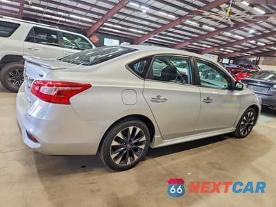 Trzecie zdjęcie samochodu z tyłu: 2016 NISSAN SENTRA SR VIN:3N1AB7AP5GY276972 - miniatura