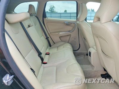 Zdjęcie 11 z 13 samochodu: 2016 VOLVO XC60 T5 PREMIER VIN:YV440MDK4G2811302 - miniatura