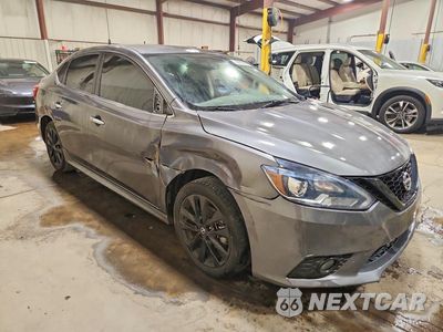 Czwarte zdjęcie samochodu z boku: 2018 NISSAN SENTRA SR VIN:3N1AB7AP9JY297959 - miniatura