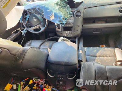 Zdjęcie 8 z 13 samochodu: 2015 HONDA PILOT TOURING VIN:5FNYF4H99FB071333 - miniatura