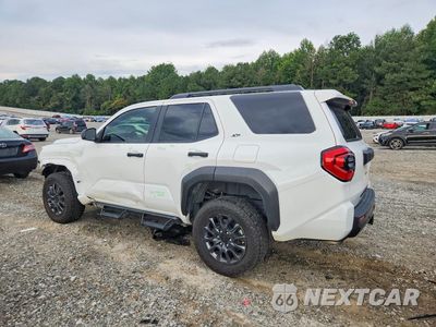 Drugie zdjęcie samochodu z przodu: 2025 TOYOTA 4RUNNER SR5 VIN:JTEVA5AR9S5003591 - miniatura