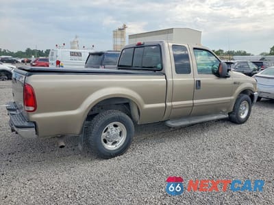 Trzecie zdjęcie samochodu z tyłu: 2003 FORD F250 SUPER DUTY VIN:1FTNX20L53ED41571 - miniatura