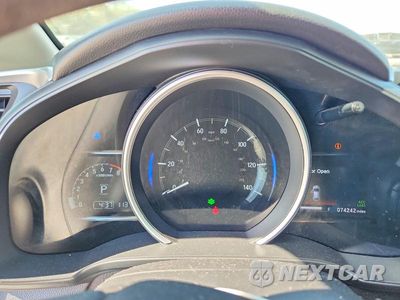Zdjęcie 9 z 12 samochodu: 2020 HONDA FIT EX VIN:3HGGK5H87LM705722 - miniatura