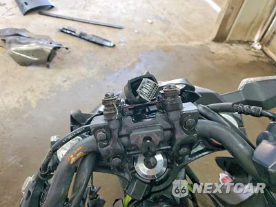 Zdjęcie 7 z 9 samochodu: 2019 KAWASAKI ER650 H VIN:JKAEREH14KDA35896 - miniatura