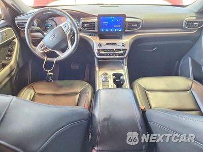 Zdjęcie 8 z 14 samochodu: 2021 FORD EXPLORER XLT VIN:1FMSK7DH6MGC10476 - miniatura