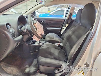 Zdjęcie 7 z 13 samochodu: 2015 NISSAN VERSA 1.6 S VIN:3N1CN7AP2FL912016 - miniatura