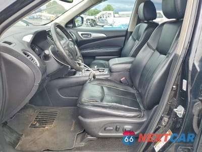 Zdjęcie 7 z 13 samochodu: 2017 NISSAN PATHFINDER SL VIN:5N1DR2MM7HC658338 - miniatura