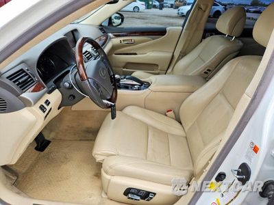 Zdjęcie 7 z 12 samochodu: 2017 LEXUS LS 460L VIN:JTHGL5EF2H5057541 - miniatura