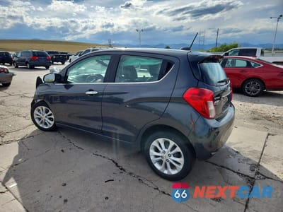 Drugie zdjęcie samochodu z przodu: 2021 CHEVROLET SPARK 2LT VIN:KL8CF6SA6MC706407 - miniatura