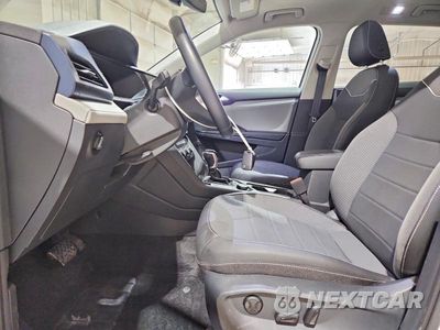Zdjęcie 7 z 14 samochodu: 2024 VOLKSWAGEN TAOS SE VIN:3VVVX7B24RM121313 - miniatura