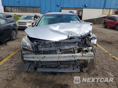 Piąte zdjęcie samochodu w środku: 2017 SUBARU OUTBACK 2.5I PREMIUM VIN:4S4BSAFC0H3223607 - miniatura