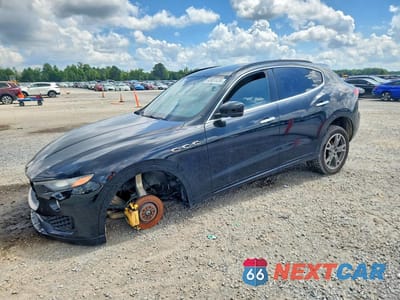 2017 MASERATI LEVANTE SPORT ZN661XUS8HX262717 - główne zdjęcie licytacji z USA - miniatura