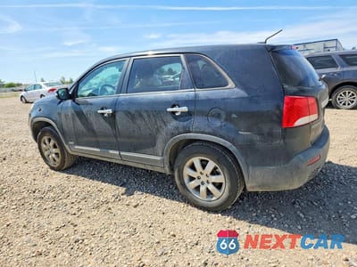 Drugie zdjęcie samochodu z przodu: 2011 KIA SORENTO LX VIN:5XYKTCA18BG031518 - miniatura